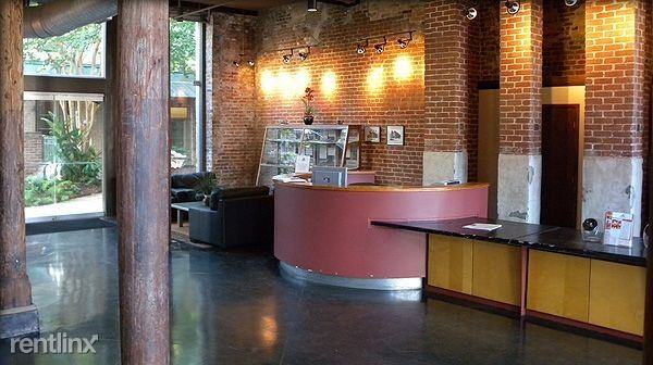 920 Poeyfarre St - Photo 3 of 16