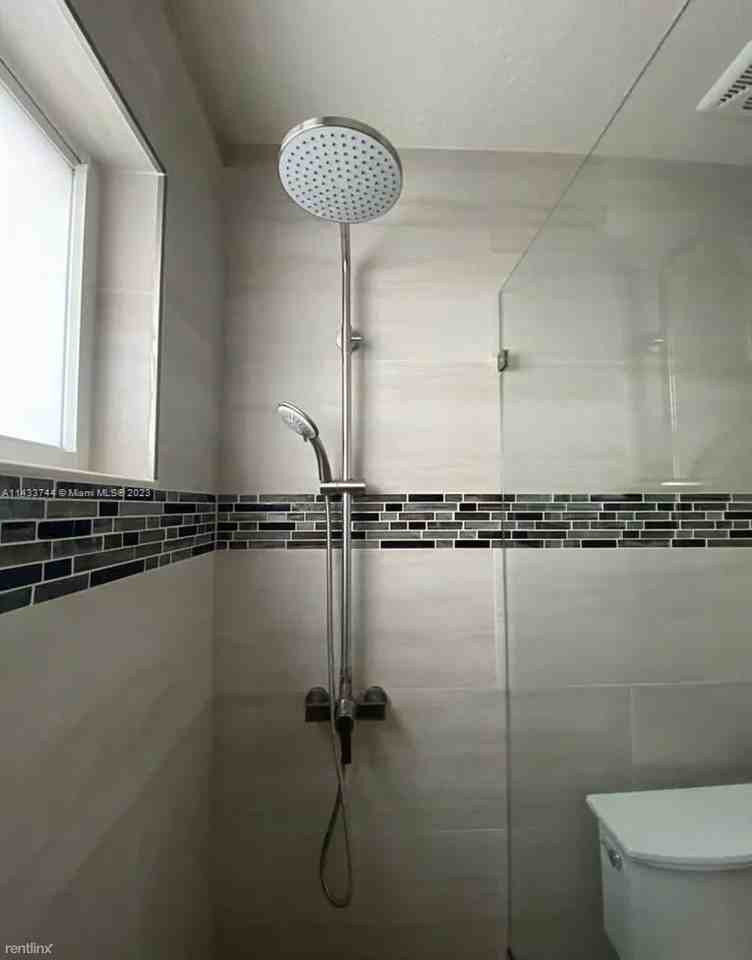 3260 Sw 87th Pl - Photo 2 of 12