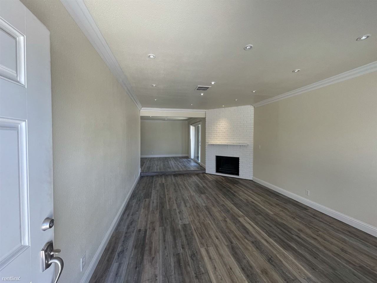 1638 Sierra Gardens Dr - Photo 2 of 19