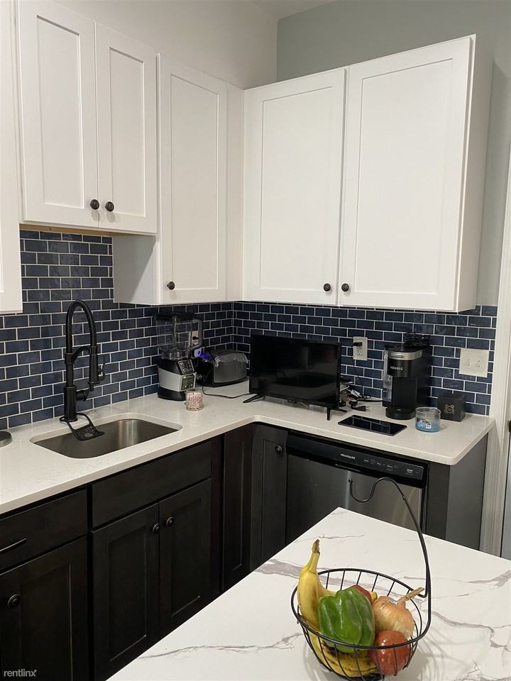 433 S Heald St - Photo 2 of 10