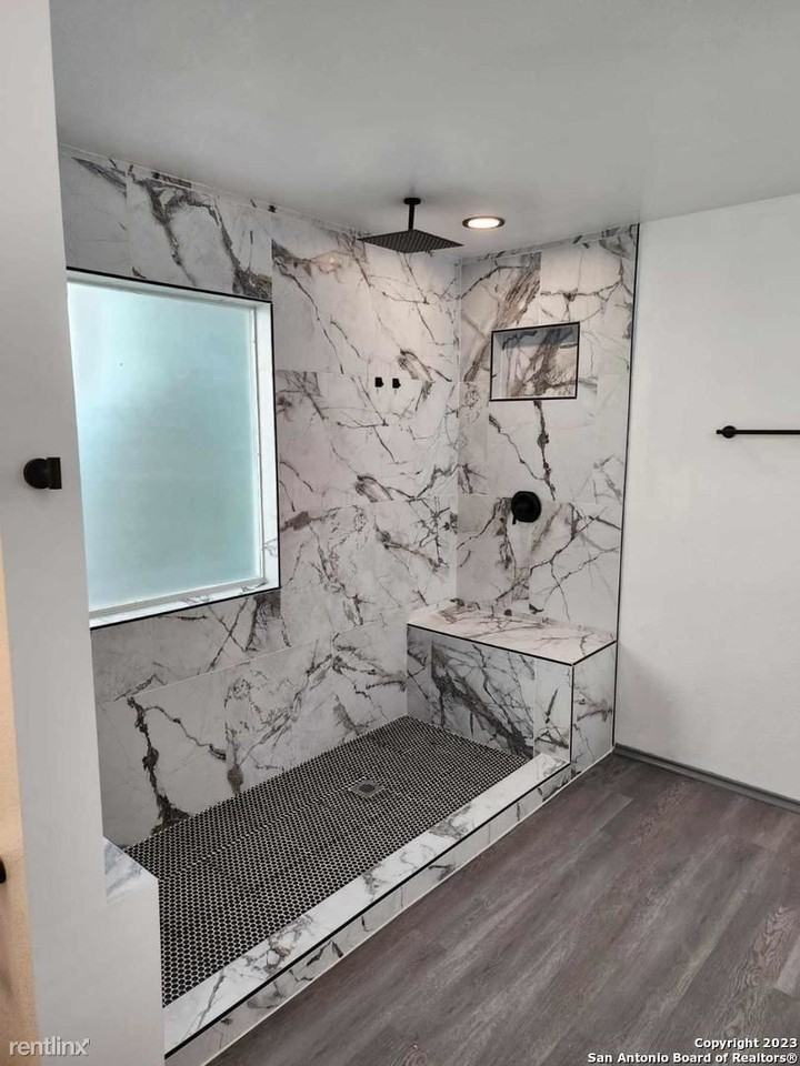 7123 Norman Ln - Photo 2 of 28