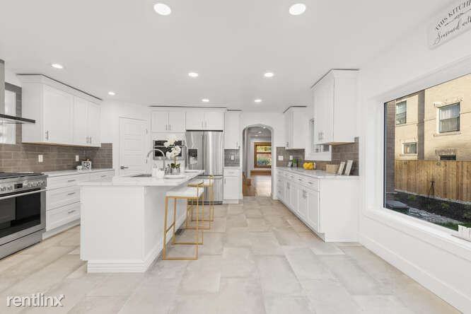 3347 Federal Blvd - Photo 3 of 25