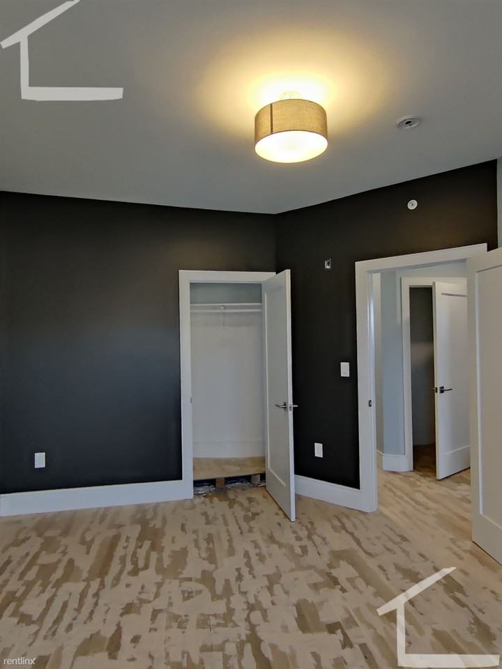 15 University Rd - Photo 3 of 12