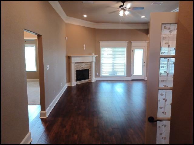 2417 Stone Links Dr - Photo 3 of 10