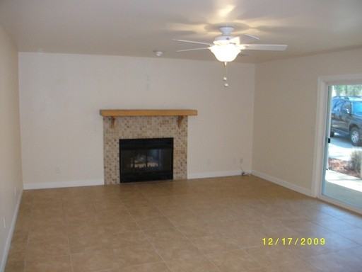 1340 Martin Rd - Photo 3 of 14