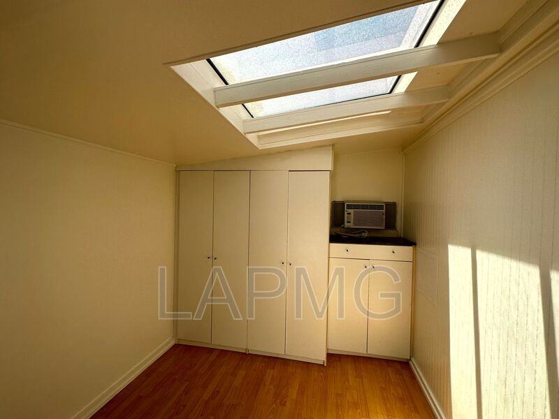 2434 Echo Park Ave - Photo 6 of 38