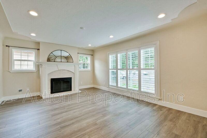 322 Central Ave - Photo 3 of 42