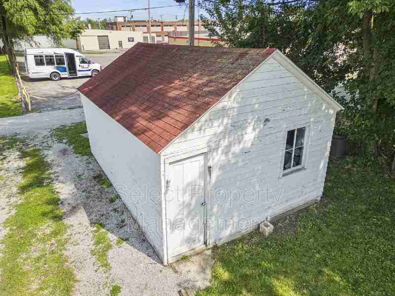 1704 N Wells St - Photo 3 of 23