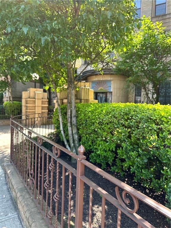 1150 Brighton Beach Ave 1E, New York, NY 11235 2 Bedroom Condo for