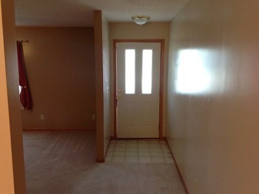 504 N Park St - Photo 2 of 19