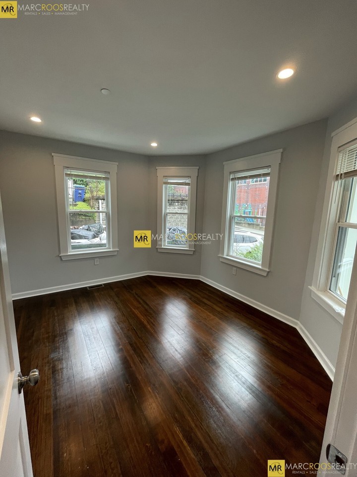 Raymond Ave #X - Photo 6 of 16