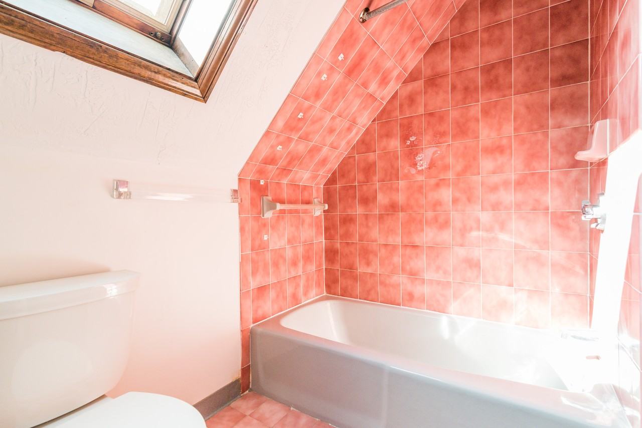 284 Main St #3 - Photo 3 of 8