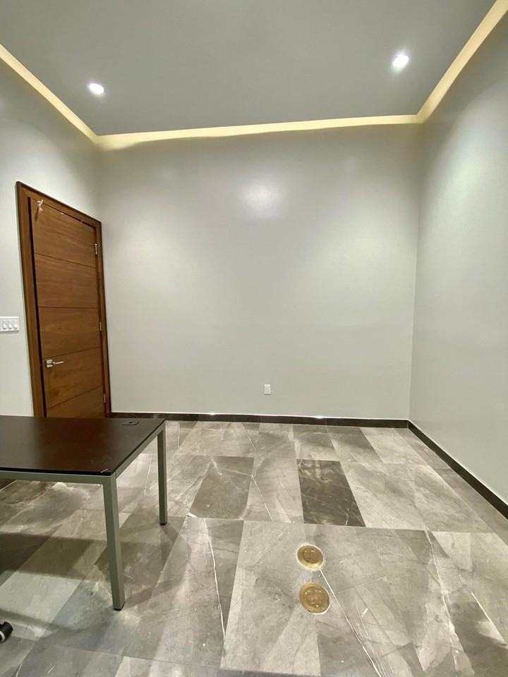 269 N Ceylon St - Photo 4 of 26