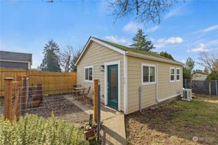 632 S Rochester St - Photo 1 of 1