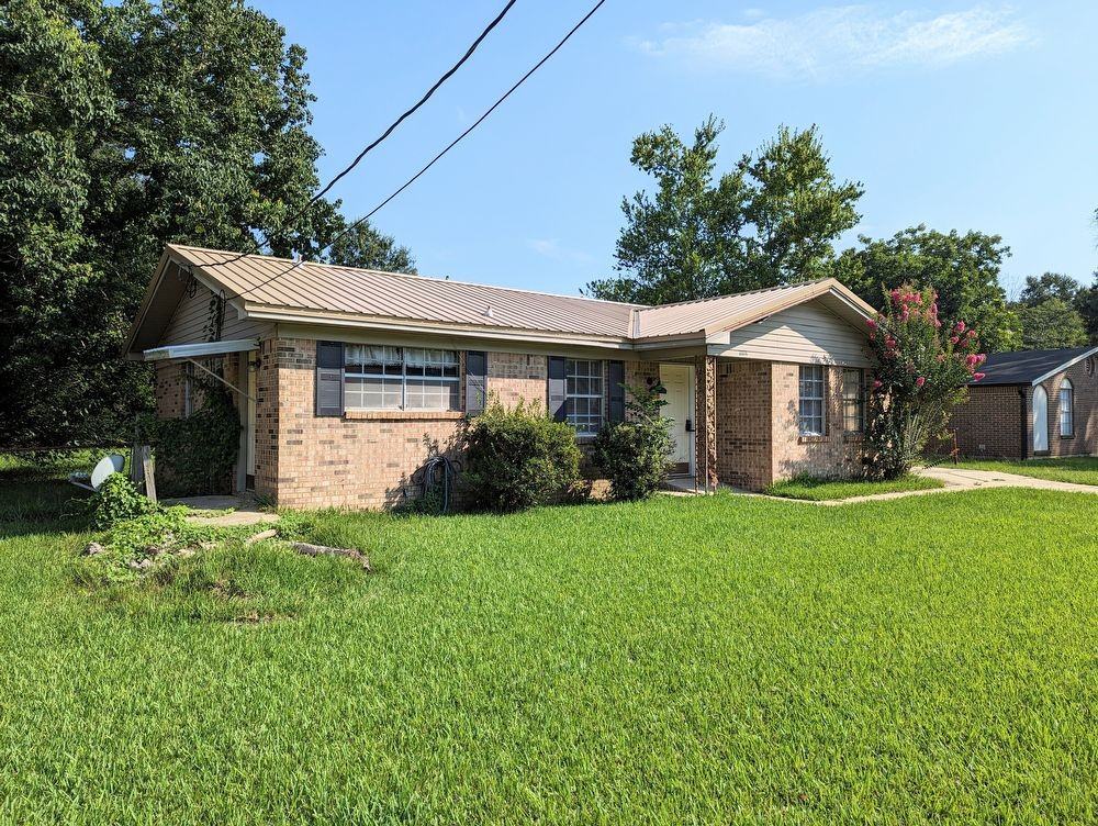 2014 Woodbury Pl - Photo 2 of 21