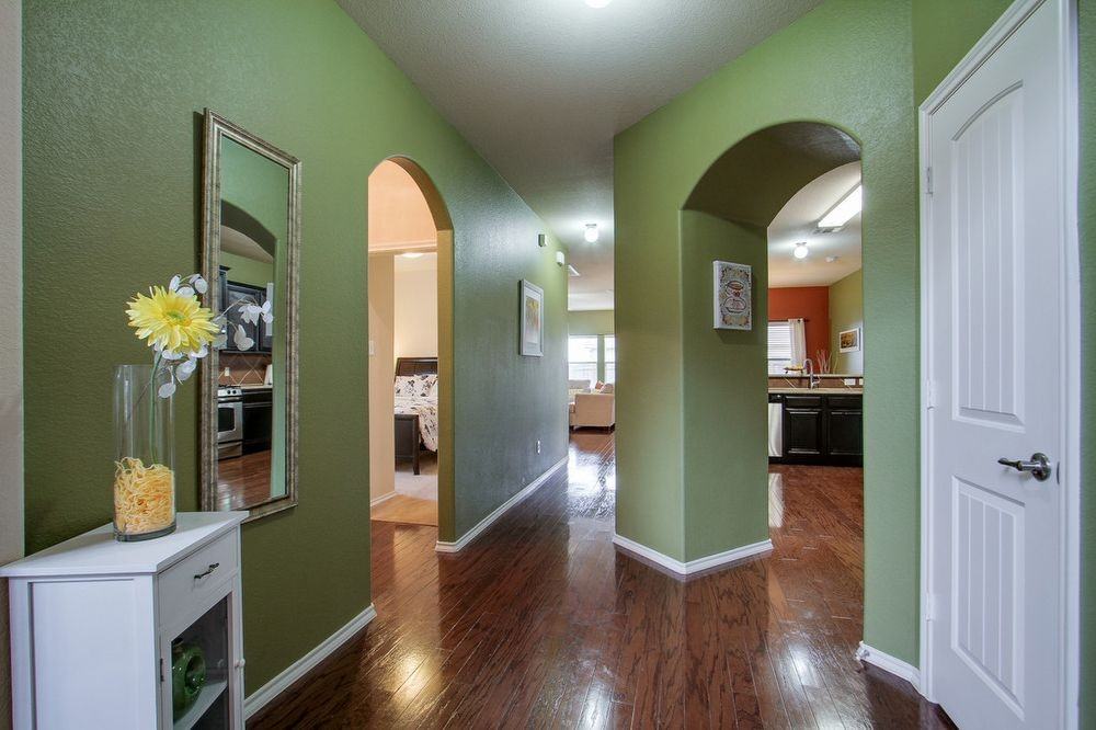 2501 Slalom Dr - Photo 2 of 36