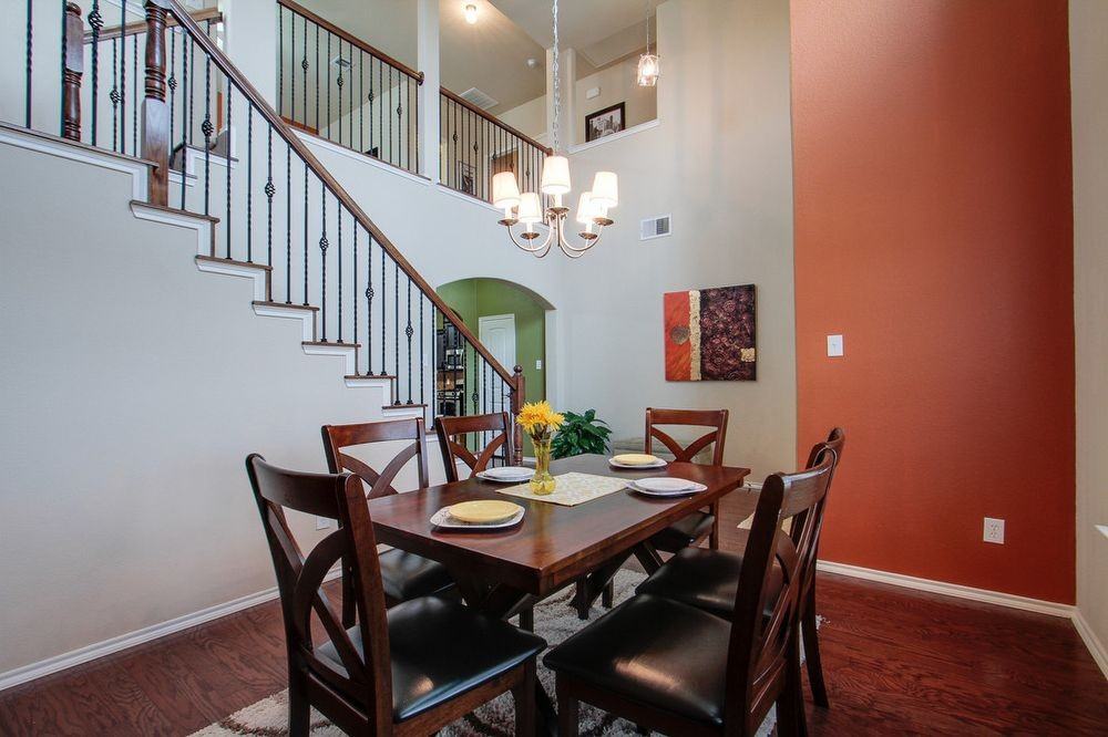 2501 Slalom Dr - Photo 3 of 36