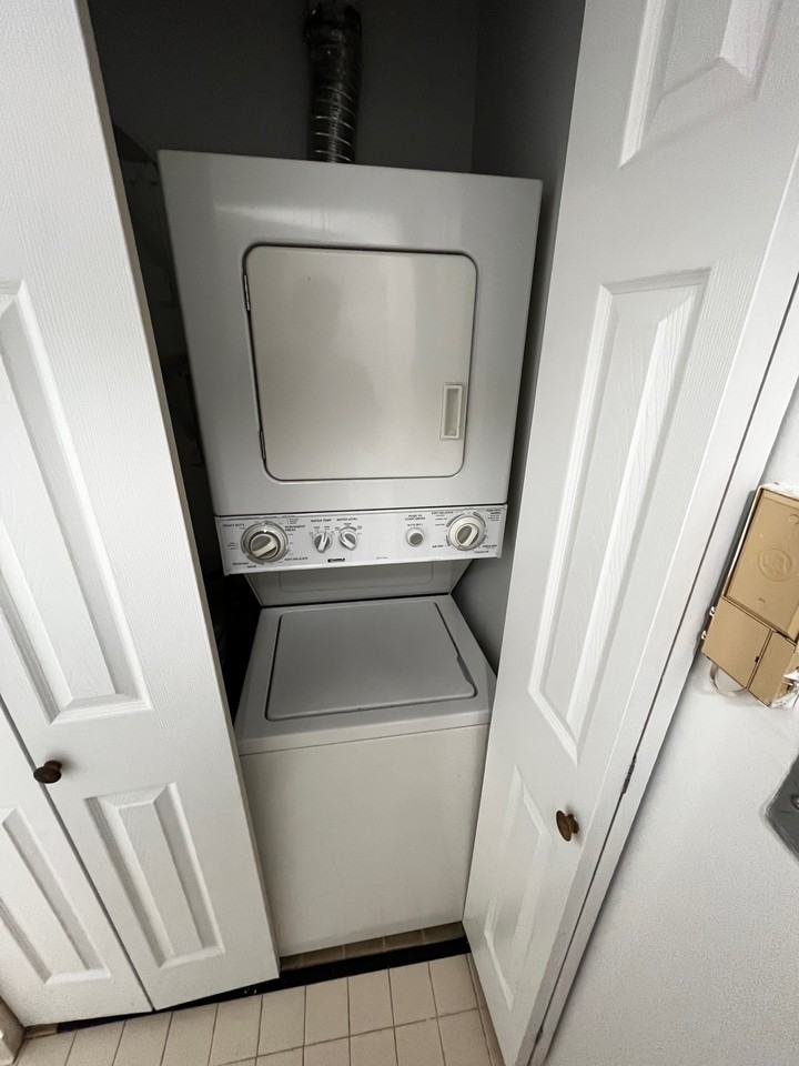 1914 Ravens Crest Dr #1914 - Photo 3 of 16