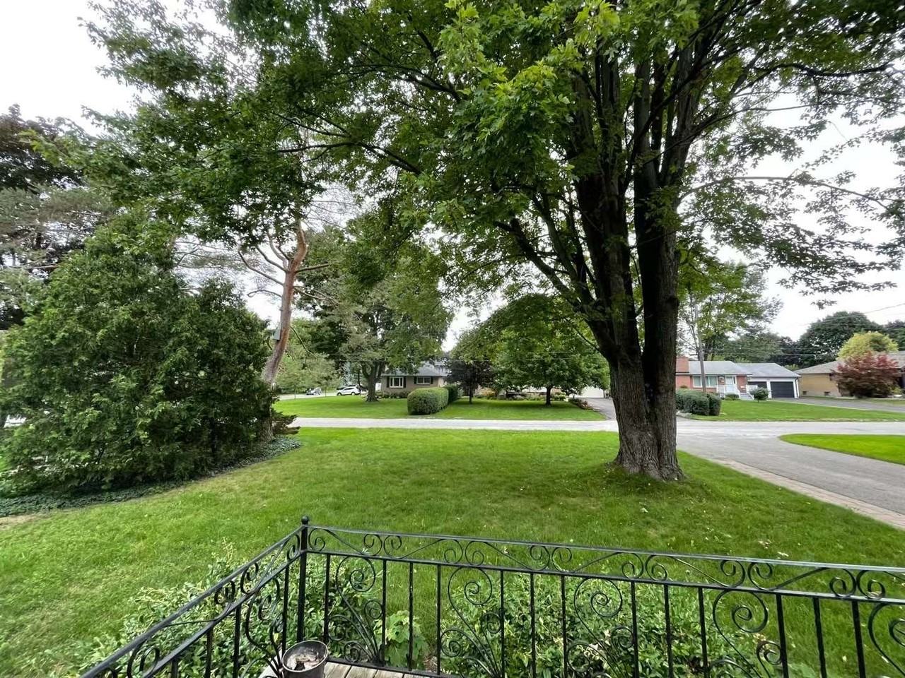 679 Lauderdale Avenue - Photo 2 of 4