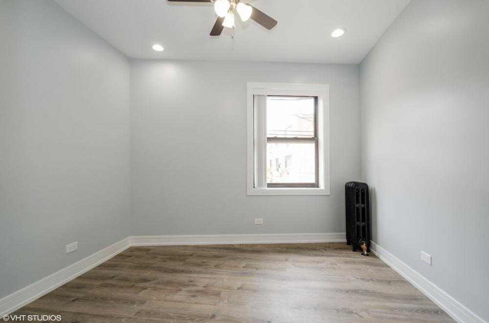 7622 N Eastlake Ter - Photo 2 of 7
