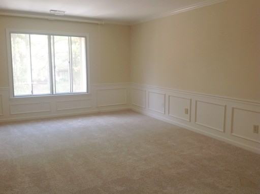 1917 Front St - Photo 2 of 14