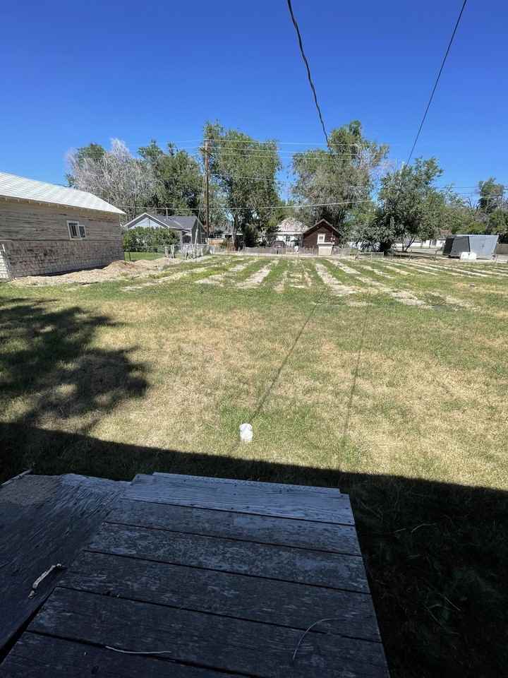 1117 Robertson Ave #1 - Photo 2 of 10