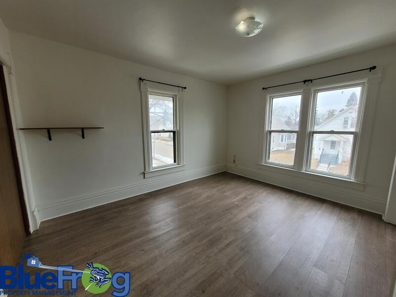 153A Brockway Ave - Photo 2 of 10