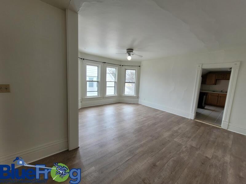 153A Brockway Ave - Photo 3 of 10