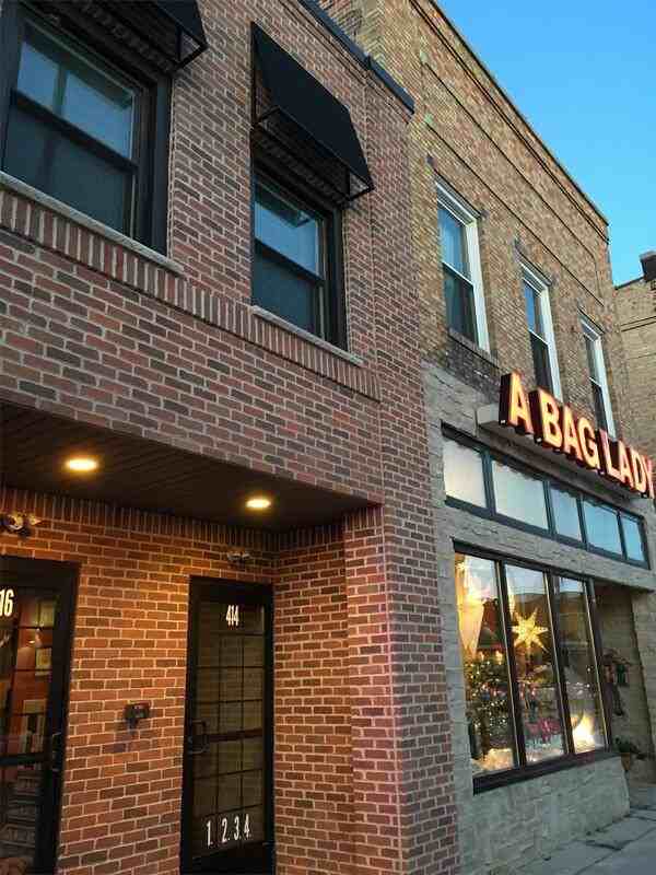 414 Dousman St - Photo 7 of 7