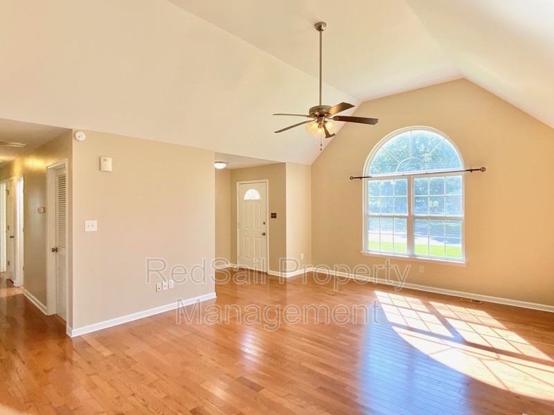 100 Booker T Rd - Photo 4 of 21