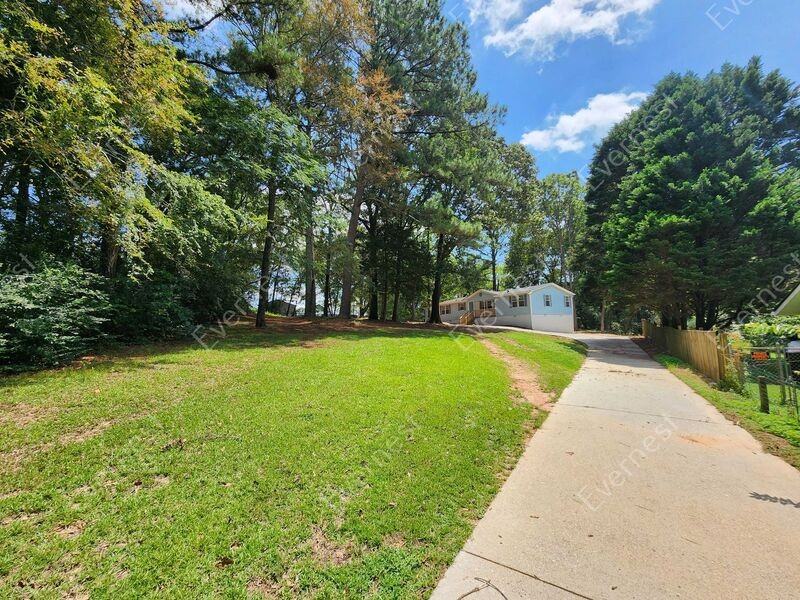 4980 New Horizon Dr - Photo 2 of 25
