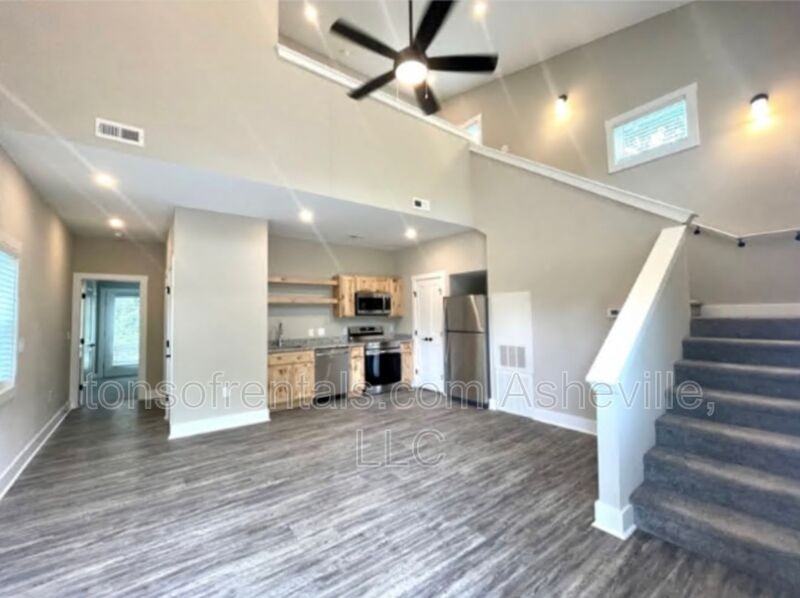 63 East St - Photo 3 of 16