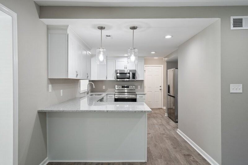 505 Forrest Park Ct Nw - Photo 4 of 34