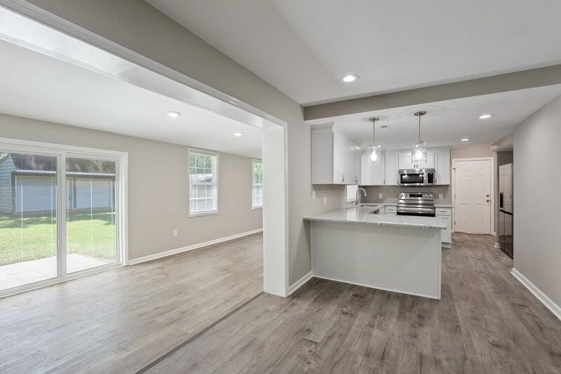 505 Forrest Park Ct Nw - Photo 5 of 34
