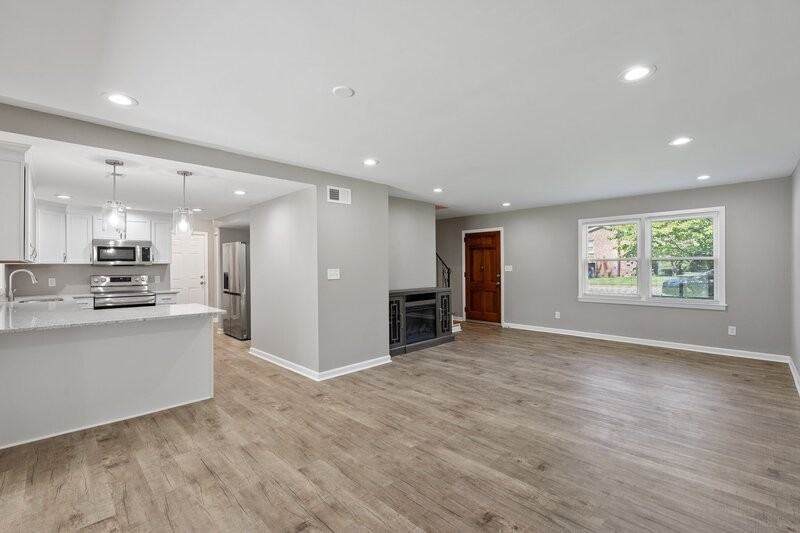 505 Forrest Park Ct Nw - Photo 6 of 34