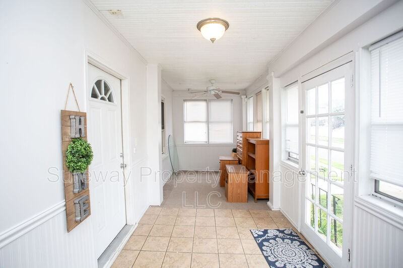 9 3rd Ave - Photo 3 of 50