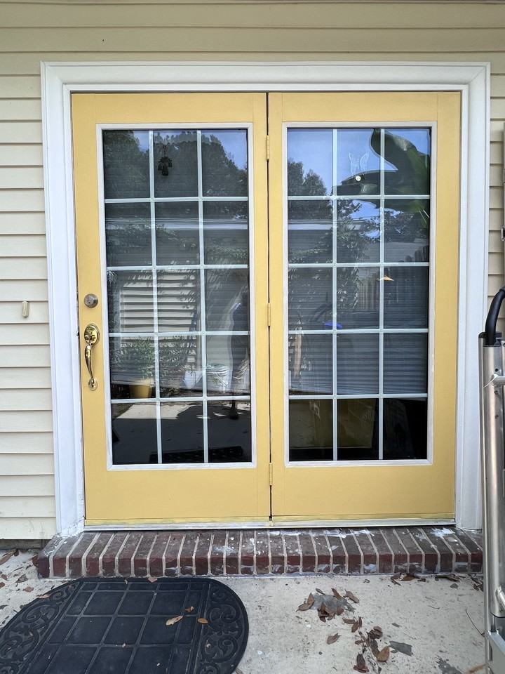 2948 Cathedral Ln - Photo 2 of 3