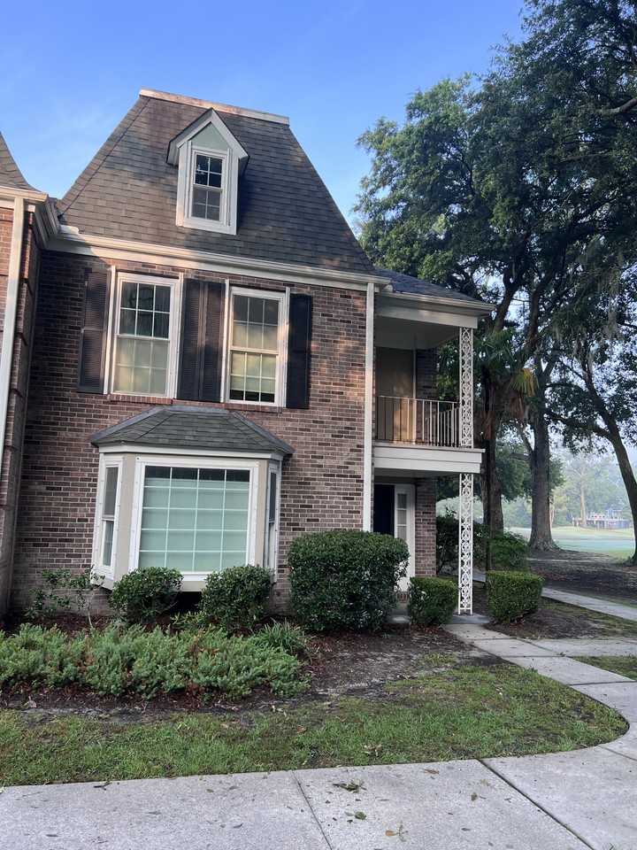 2948 Cathedral Ln - Photo 3 of 3