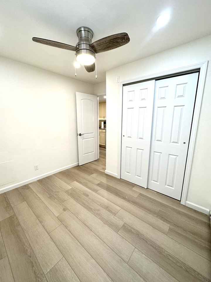2076 Coyle St - Photo 4 of 8