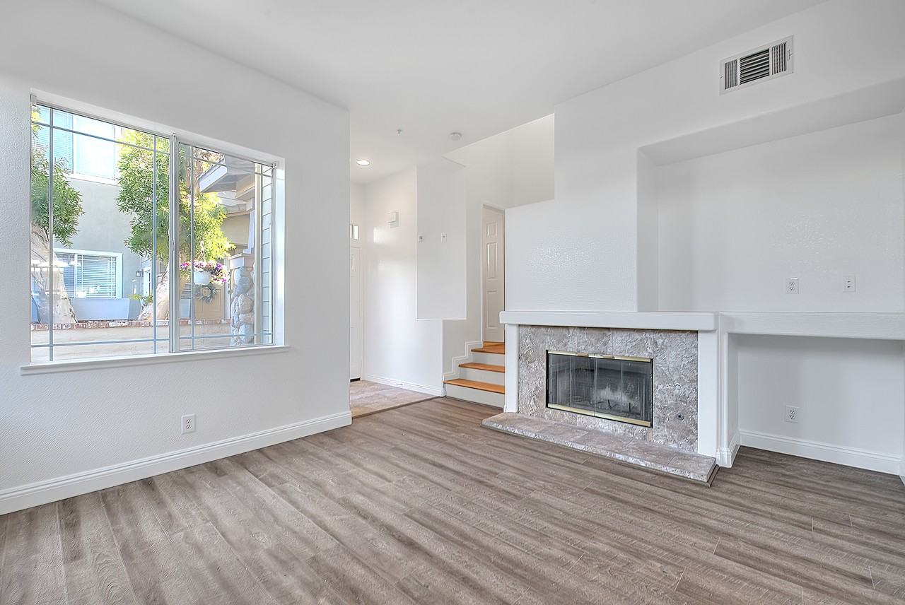 2924 Claremore Avenue - Photo 2 of 20