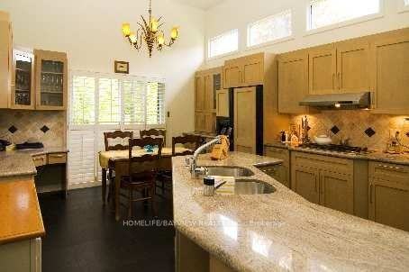 409 Banbury Road - Photo 3 of 9