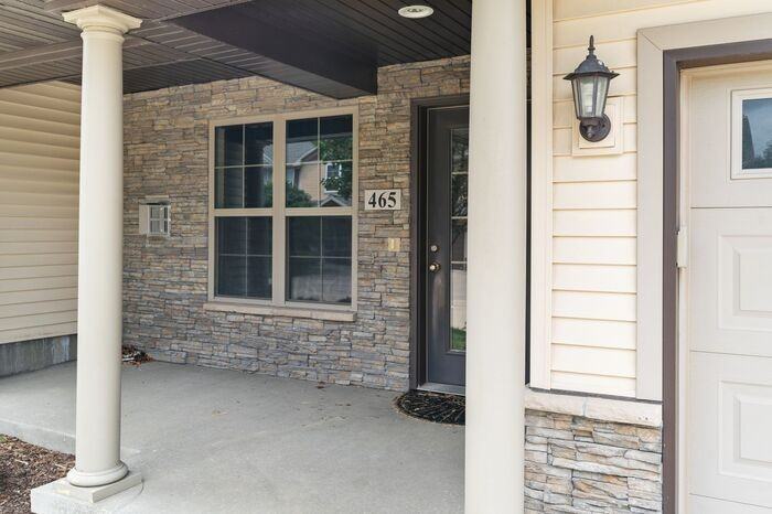 465 Cambria Dr - Photo 3 of 21