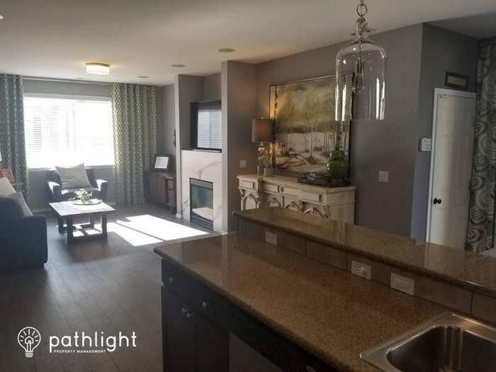 257 Petersen Dr E - Photo 3 of 14