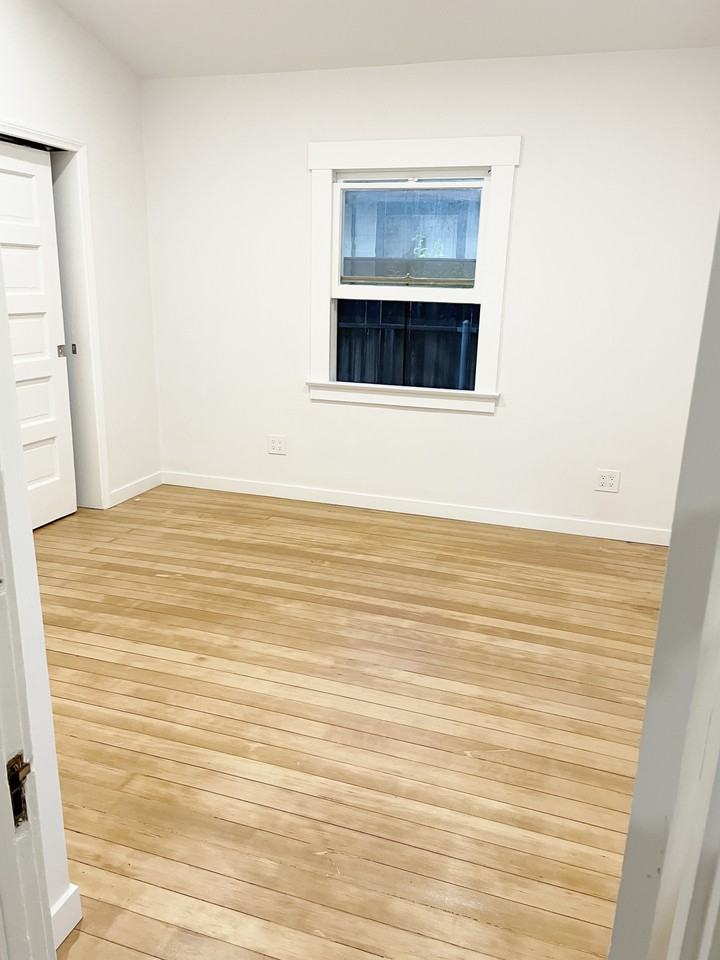 E Colorado Blvd & S Grand Oaks Ave - Photo 4 of 15