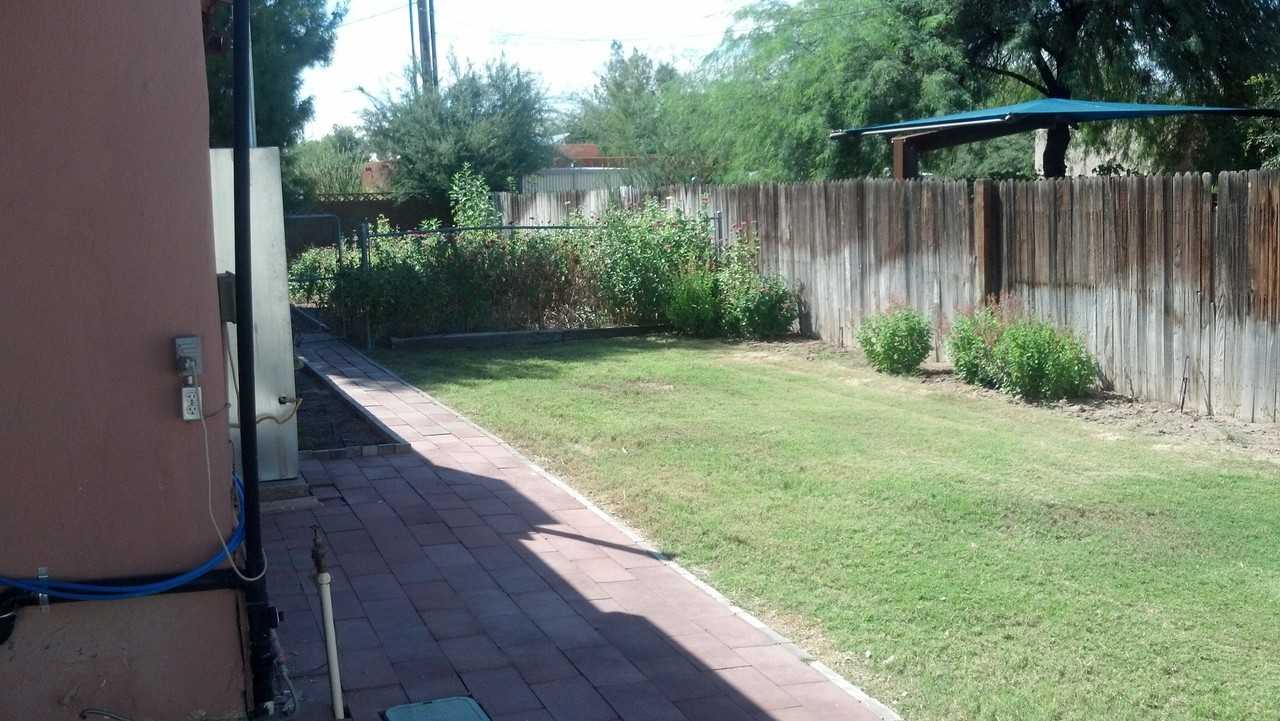 2848 N Venice Ave #NA - Photo 2 of 20