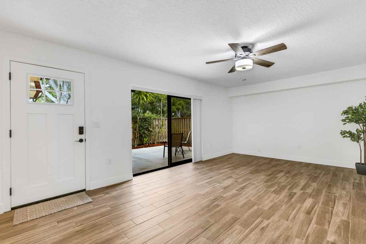 2702 12th Ct #NA - Photo 2 of 31