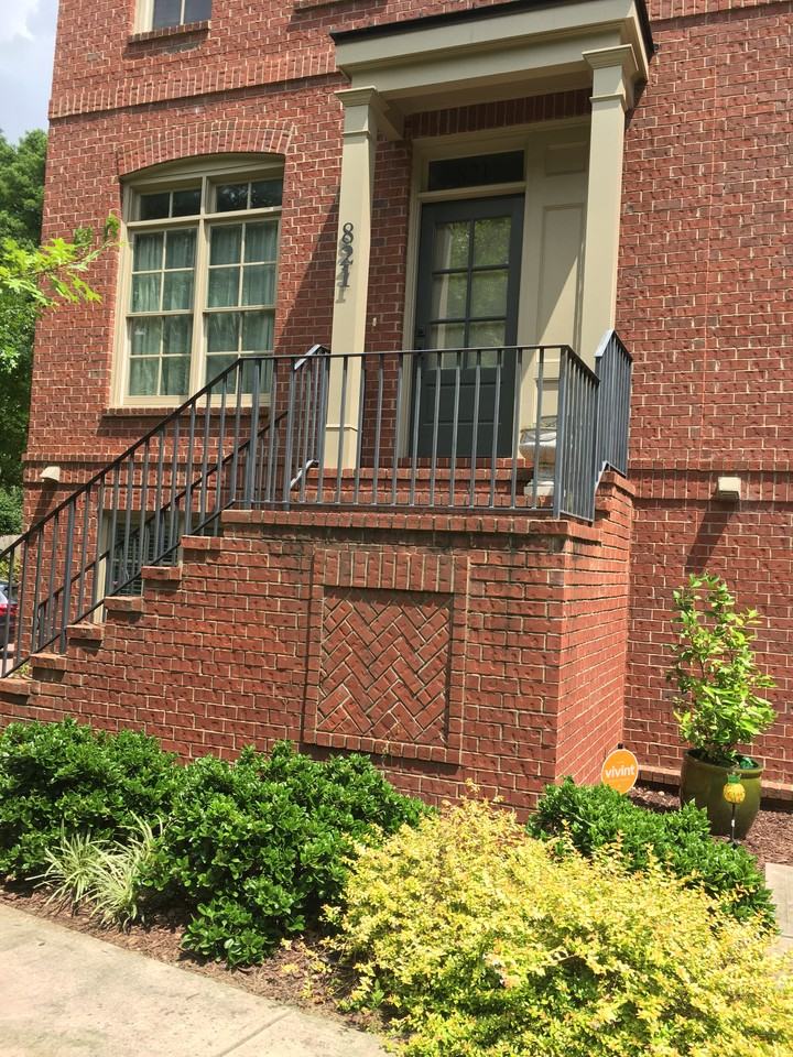 821 Virginia Park Cir Ne #821 - Photo 2 of 50