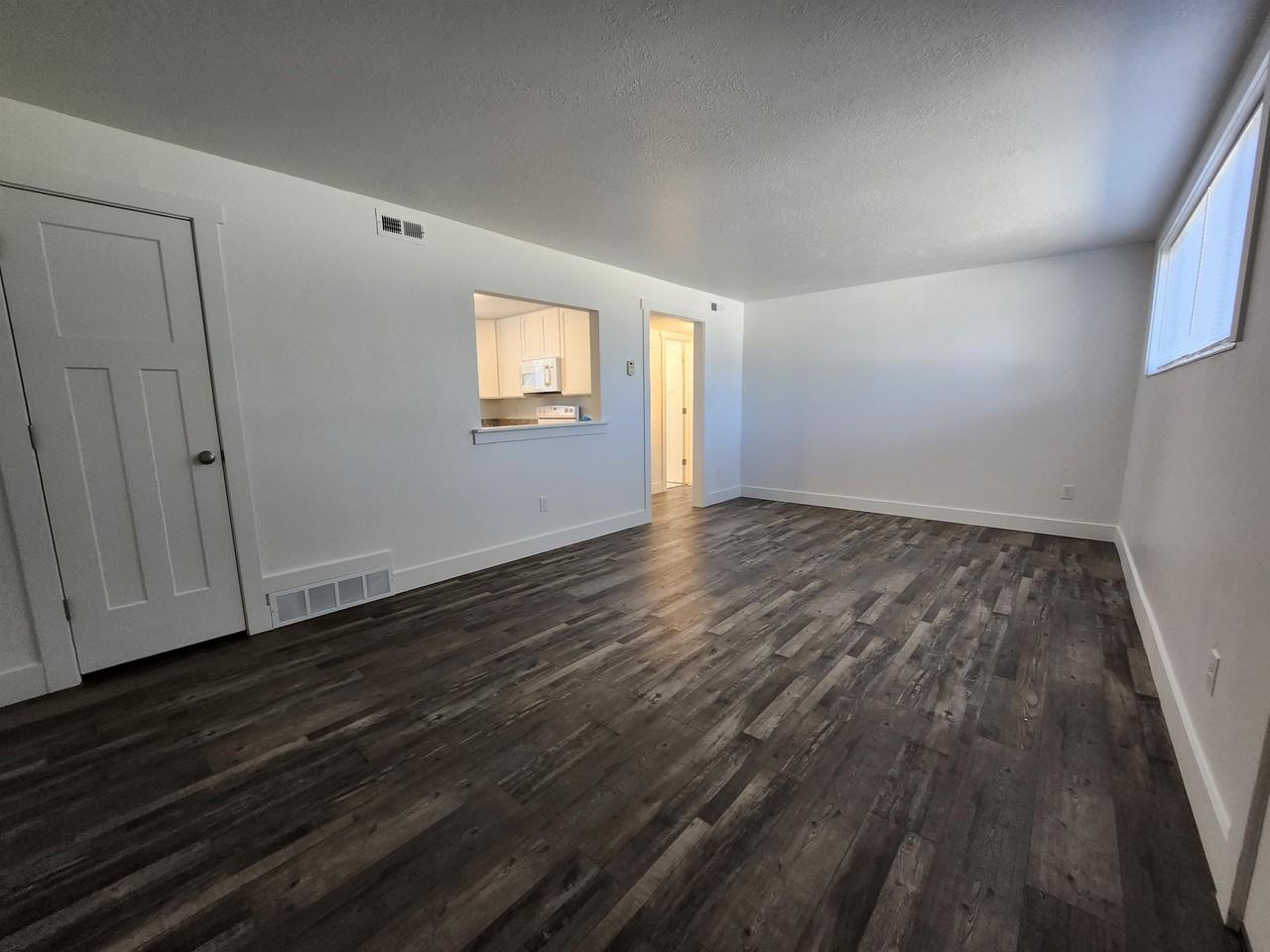 95 W 400 S #C - Photo 3 of 16