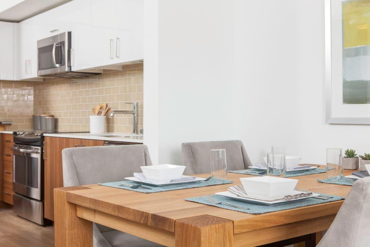 4730 California Ave Sw - Photo 7 of 33