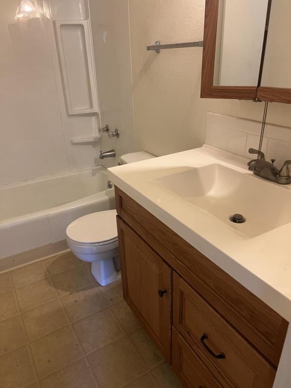 1217 Redwood Dr - Photo 6 of 12